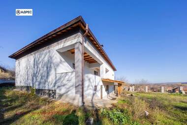 Satış - Ev olarak Komarevo,  Pleven