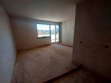 Verkauf - Wohnung in Zentar,  Targowishte
