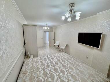 Închiriere - Apartament în Lazur,  Burgas