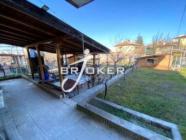 Închiriere - Apartament în Veselceane,  Kărdjali