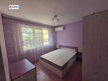 Продажба - Апартамент в Сениче,  Враца