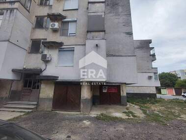 Verkauf - Wohnung in Wazrajdane,  Iambol