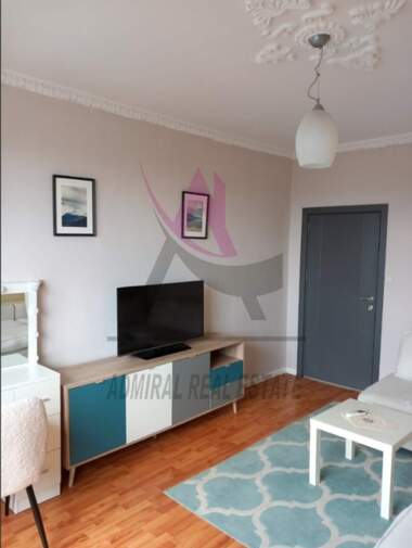 Închiriere - Apartament în Văzrajdane 1,  Varna