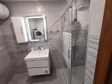 For sale - Apartment in Kiuchuk Parij,  Plovdiv