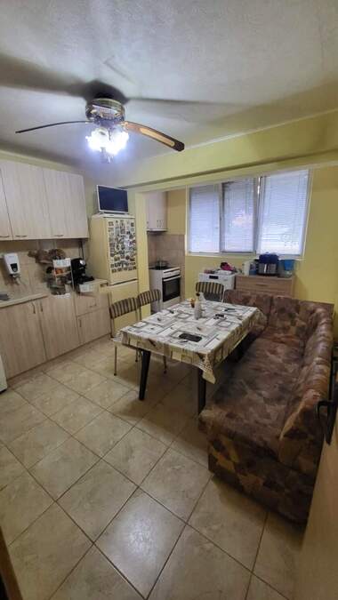 Vânzare - Apartament în Drujba 3,  Ruse