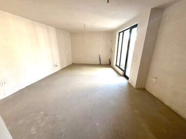 For sale - Apartment in Center,  Ruse