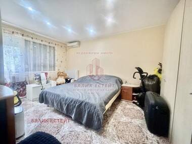 For sale - Apartment in Balik,  Dobrich
