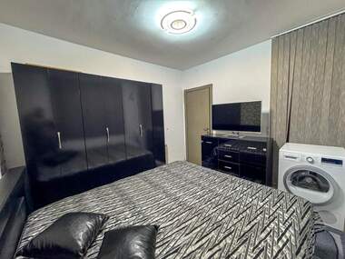Închiriere - Apartament în Izgrev,  Burgas