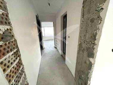 Vânzare - Apartament în Aîtos,  Burgas