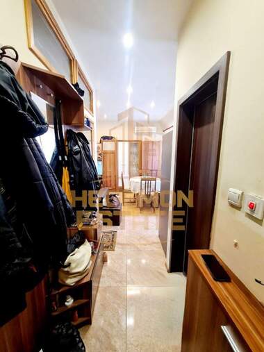 Продажа - Квартира в Автогара,  Варна