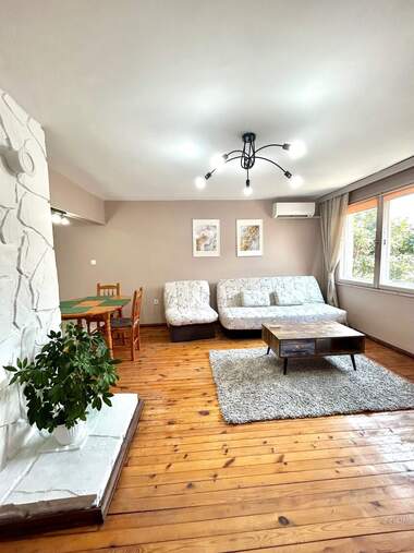 Vânzare - Apartament în Liatno kino Trakia,  Varna