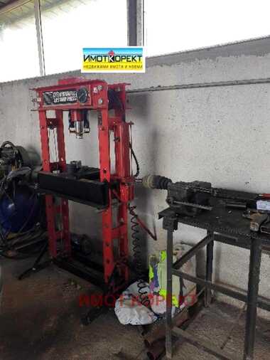 For sale - Warehouse/Repair shop/Storage Unit/Storage in Bratanica,  Pazardjik