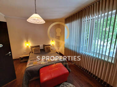 Vânzare - Apartament în Center,  Varna