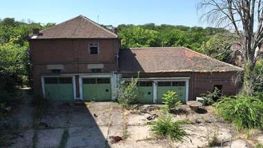 For sale - Warehouse/Storage Unit in Promishlena zona - Iztok,  Ruse