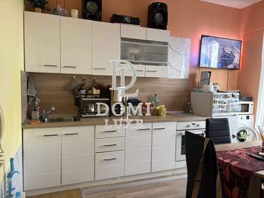 Продажба - Апартамент в Овча Купел 1,  София
