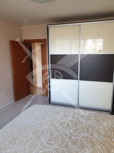 Închiriere - Apartament în Belite brezi,  Sofia