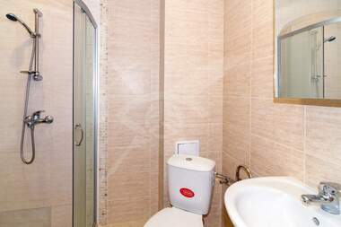 For rent - Apartment in Briz,  Varna