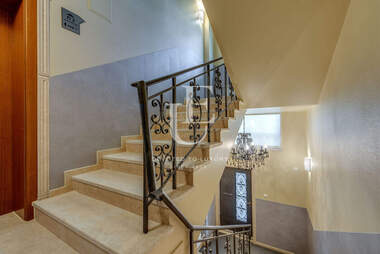 Kira - Apartman olarak Oborishte,  Sofia