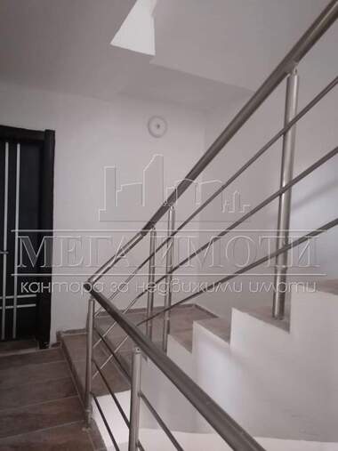 Vânzare - Apartament în Țentăr,  Sliven