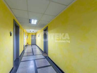 Verkauf - Büro in Elektron,  Warna