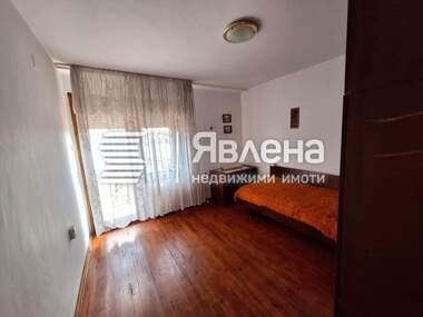For sale - Apartment in Center,  Iambol
