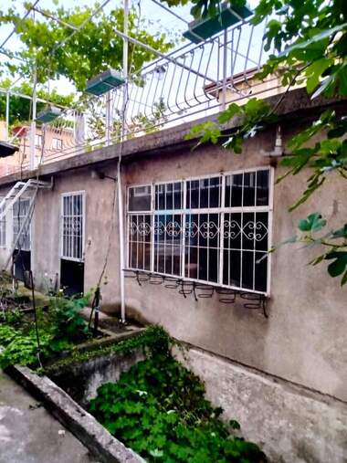 For sale - Floor of a house in Karlovo,  Plovdiv